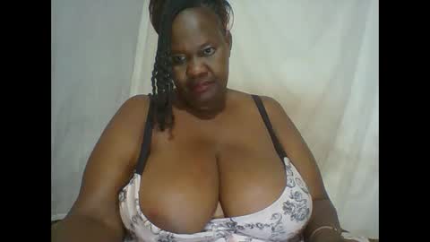 Lynn online show from February 27, 12:10 am