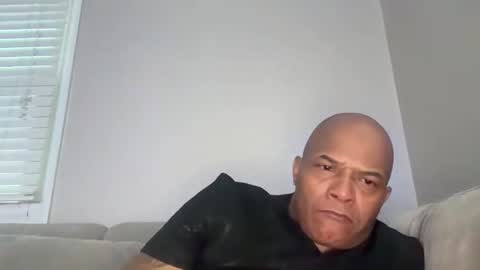 loved19 online show from February 1, 12:59 pm