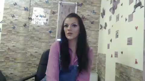 mary online show from December 1, 6:52 pm