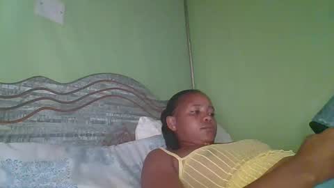 lovegal335 online show from May 8, 7:57 am