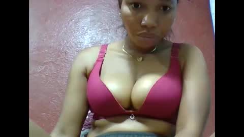 loveinlife750427 online show from March 8, 6:34 pm