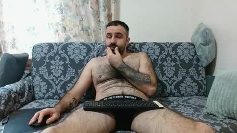 loveivat80 online show from February 7, 7:01 am