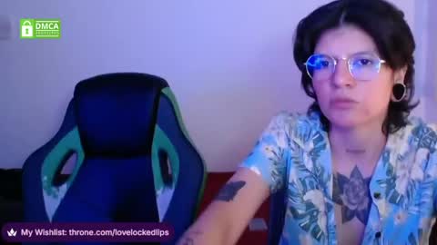 Alex  Violet online show from April 15, 5:36 am