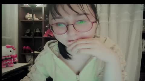 DANA KIM online show from February 23, 3:42 pm