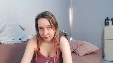 Lovely Hayley online show from February 21, 10:33 pm