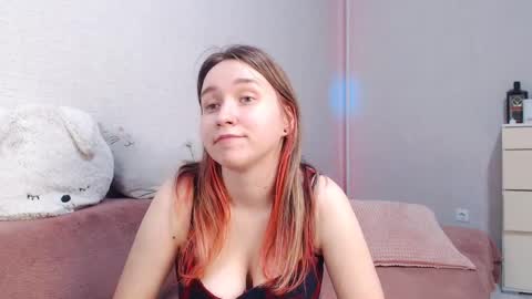 Lovely Hayley online show from March 31, 9:59 pm