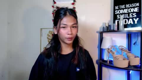 KATE online show from April 6, 3:15 am