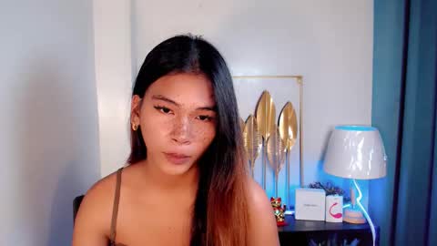KATE online show from May 25, 9:59 am