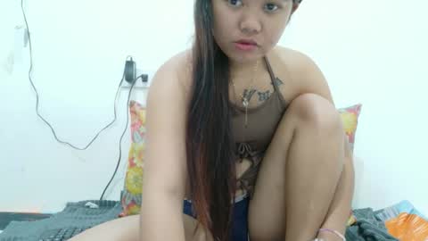 lovelyasian_babe online show from April 10, 5:39 pm