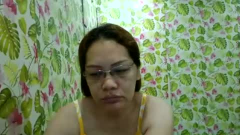 lovelyasiancutie online show from June 24, 7:35 pm