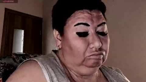 Snapshot of lovelyboobsx chatting on June 22, 3:08 am Anelana online show from June 22, 3:08 am