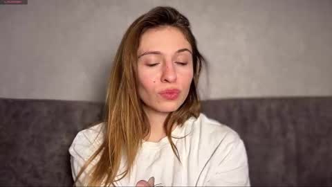 Kate only online show from February 23, 9:23 pm