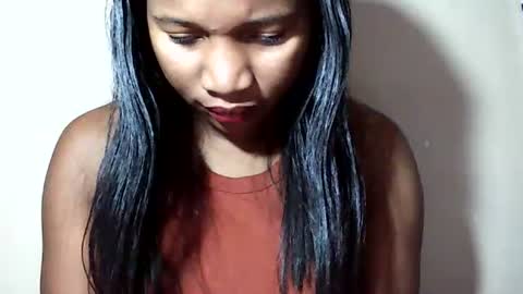 Snapshot of lovelylarra chatting on July 3, 8:43 am lovelylarra online show from July 3, 8:43 am