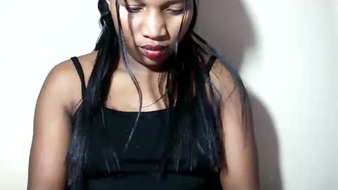 Snapshot of lovelylarra chatting on July 4, 9:21 pm lovelylarra online show from July 4, 9:21 pm