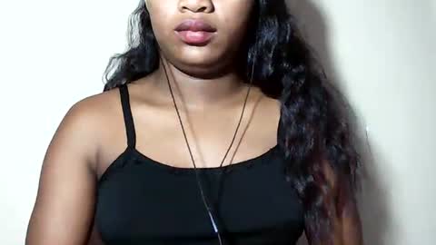 Snapshot of lovelylarra chatting on July 14, 10:32 am lovelylarra online show from July 14, 10:32 am