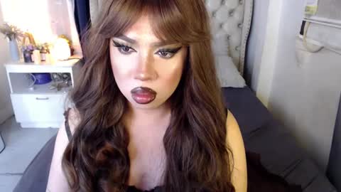 Rebeca online show from December 3, 6:38 pm