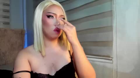 Rebeca online show from September 11, 5:46 pm