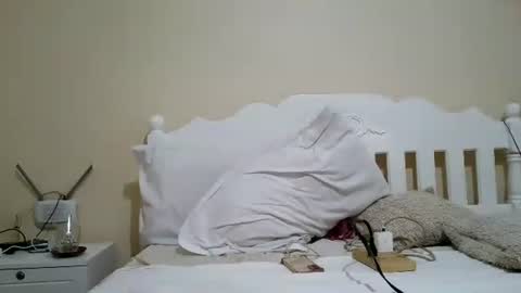 Angelquey online show from December 4, 8:17 pm