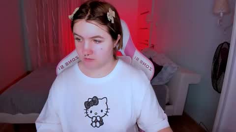 Julia  online show from February 1, 2:10 am