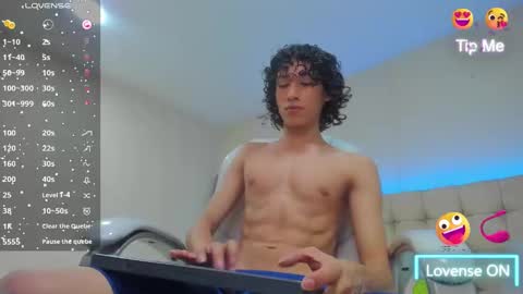 loverboy8_ online show from January 14, 5:19 am