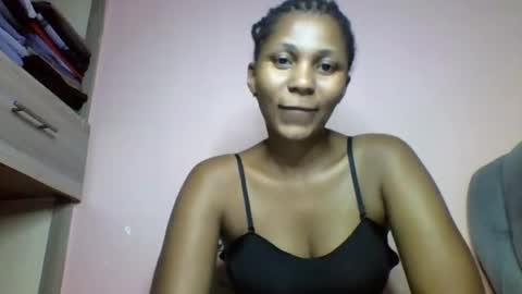 lovergal257 online show from April 4, 5:32 pm