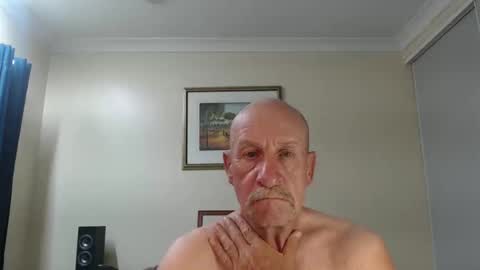 Lovesblackazz online show from May 5, 11:18 am