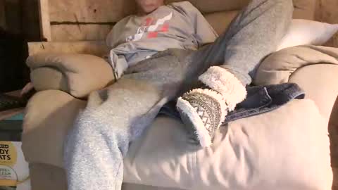 Snapshot of lovesex6565 chatting on November 8, 10:37 am just here to have fun and cum online show from November 8, 10:37 am