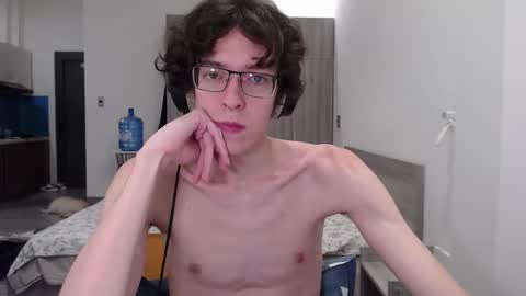 Snapshot of lovesomecookies chatting on November 13, 2:49 pm LovesomeCookie online show from November 13, 2:49 pm