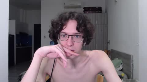 Snapshot of lovesomecookies chatting on December 4, 6:16 pm LovesomeCookie online show from December 4, 6:16 pm