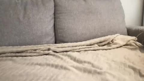 Snapshot of lovet1me chatting on March 3, 12:22 pm luv online show from March 3, 12:22 pm