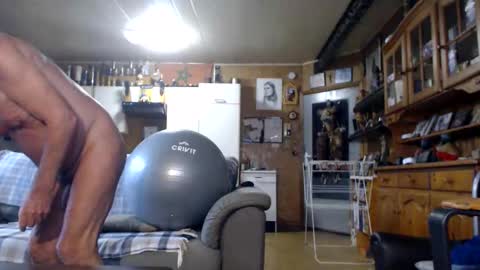 aaron online show from November 11, 11:43 am