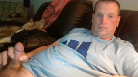 lovetocum37 online show from May 3, 3:56 am