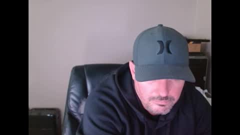 Snapshot of lovetofps chatting on February 1, 10:58 am Love2Game online show from February 1, 10:58 am