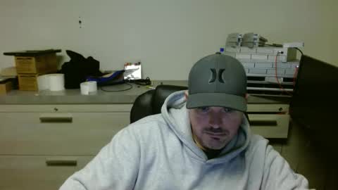 Snapshot of lovetofps chatting on March 6, 10:28 pm Love2Game online show from March 6, 10:28 pm