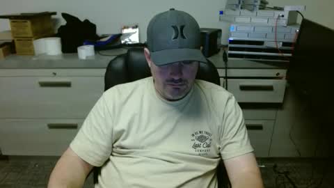 Snapshot of lovetofps chatting on March 13, 5:41 pm Love2Game online show from March 13, 5:41 pm