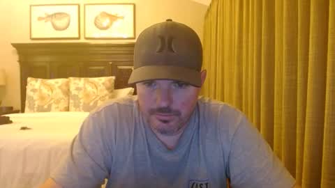 Snapshot of lovetofps chatting on March 28, 11:37 pm Love2Game online show from March 28, 11:37 pm