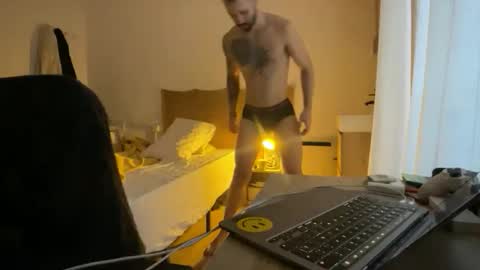 loveweed22 online show from March 30, 9:10 am