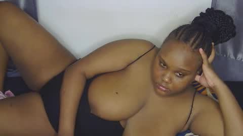 loveytiana online show from April 18, 6:06 am