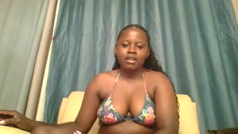 Snapshot of loviett chatting on June 9, 4:24 am loviett online show from June 9, 4:24 am