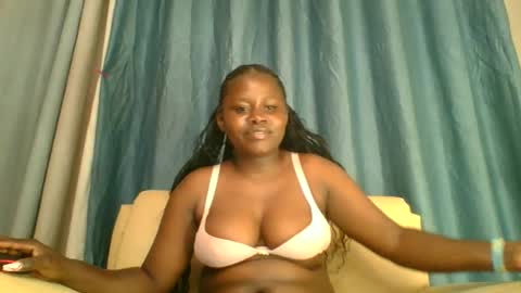 Snapshot of loviett chatting on June 13, 3:21 pm loviett online show from June 13, 3:21 pm