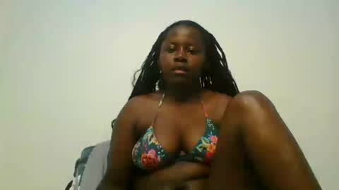 Snapshot of loviett chatting on July 6, 6:21 pm loviett online show from July 6, 6:21 pm