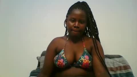 Snapshot of loviett chatting on July 11, 11:02 am loviett online show from July 11, 11:02 am