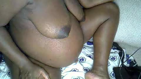 lowenyangvalentine online show from February 5, 9:52 pm