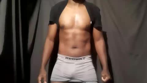 Snapshot of lowkey884866 chatting on February 25, 11:36 pm Lordon fettiii25 online show from February 25, 11:36 pm