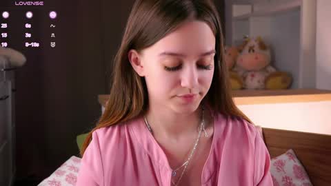 Amelia online show from May 22, 11:49 am