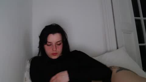 luana online show from October 13, 9:37 pm