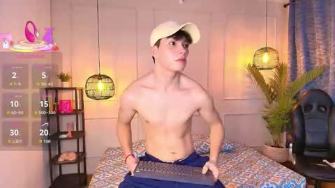 lUAN online show from January 11, 8:03 pm