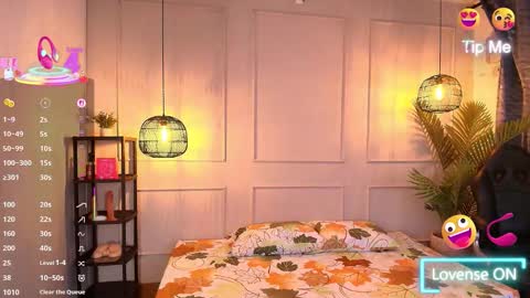 lUAN online show from February 24, 12:03 pm