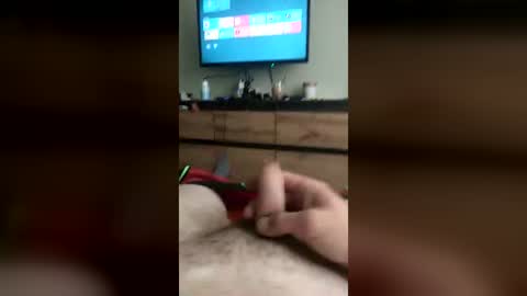 lubielizaccipke online show from June 15, 9:33 am