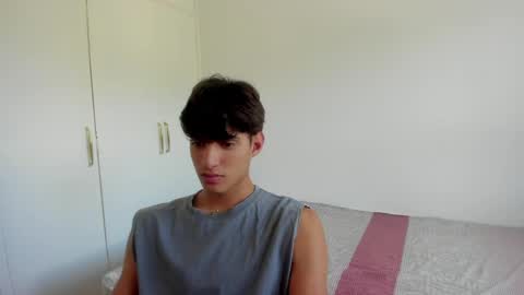 lucacosta19 online show from May 24, 1:27 pm